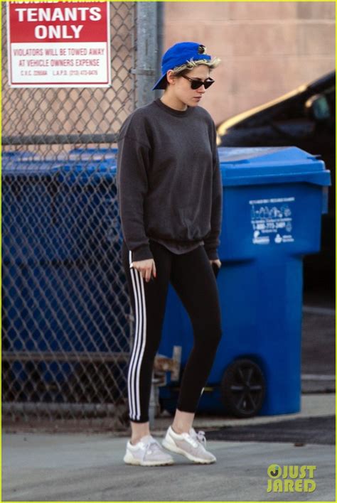 Kirsten price gets slammed by a huge stiff. Kristen Stewart Steps Out for Coffee with Friends in Los ...