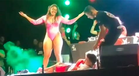 Bailarina Disloca Brazo De Joven En Festival Musical Video Viral La Verdad Noticias