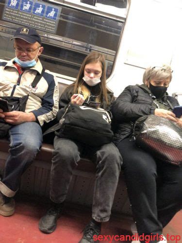 Cute Girl In A Mask Subway Train Creepshots Pretty Hands With Slim Long Fingers Sexy Candid
