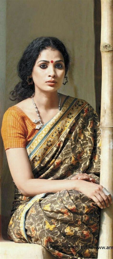 sexy classy beautiful saree beautiful indian actress beautiful dresses gorgeous women beauty