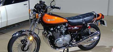 The first generation (crowood motoclassic). Buying classic motorcycles of the 60s, 70s and 80s
