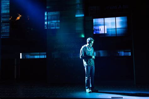 Review ‘dear Evan Hansen Puts A Twist On Teenage Angst The New York