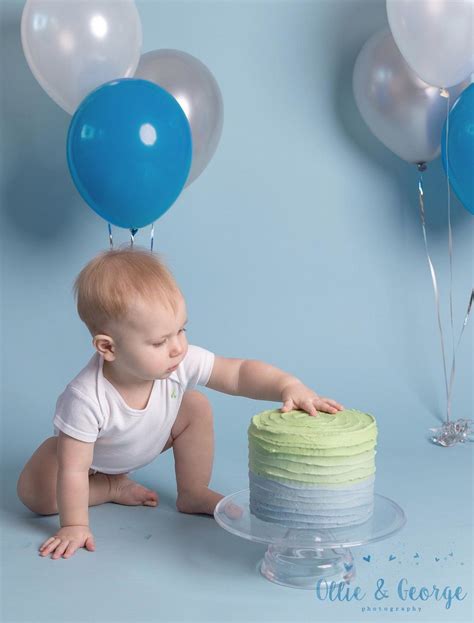 Modern professional photography at a great price. Preston cake smash blue with balloons Lancashire