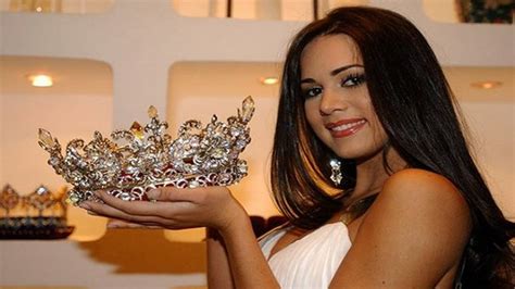 Vijf Arrestaties Voor Roofmoord Op Ex Miss Venezuela Rtl Nieuws
