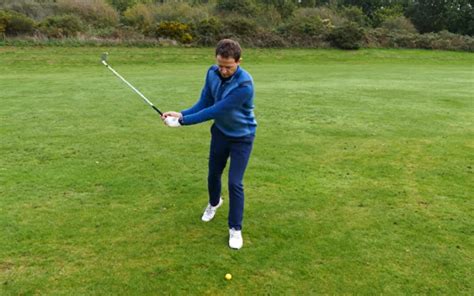 How To Improve Your Ball Striking With This Simple Golf Drill Golfmagic