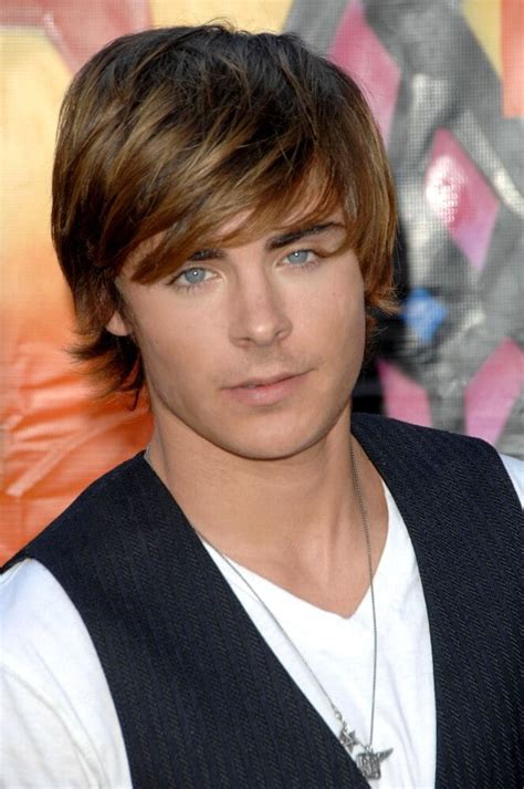 Zac Efron At Arrivals For 2007 Teen Choice Awards Gibson Amphitheatre