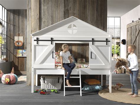 Kaufen sie hier auch das halbhohe hochbett in weiß ohne rutsche großes möbelangebot spitzenqualität kostenloser versand. Halbhohes Bett BARNIE - weiß - 90x200 cm | Online bei ...