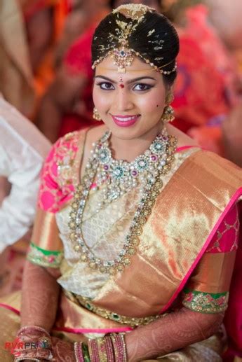 The groom, his family and other relatives leaves for the wedding venue. Telugu Wedding With Beautiful Bridal Jewellery in Tow ...
