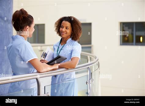 Nurses In Uniform Hi Res Stock Photography And Images Alamy