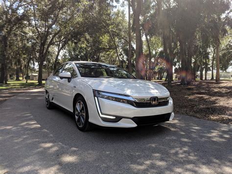 2018 Honda Clarity Plug In Hybrid Review Trims Specs Price New