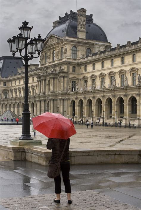 Rainy Day In The Louvre Museum Of Paris Smithsonian Photo Contest