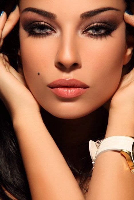 Pin By Portarii On Hair And Beauty Dramatic Eye Makeup Eye Makeup Love Makeup