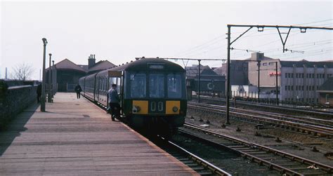 R1356 Dmu On An Upminster Train At Romford 11th April19 Flickr