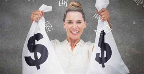 O imposto de renda é um tributo cobrado anualmente sobre os rendimentos de uma pessoa física ou jurídica, apesar da cobrança desse imposto variar de acordo. Como declarar PLR no Imposto de Renda 2018