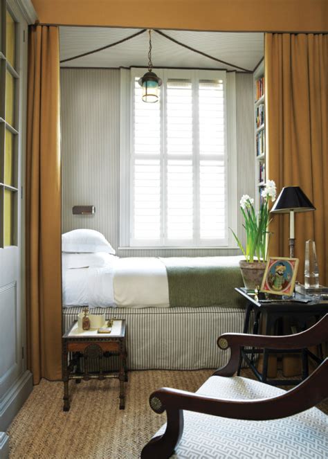 See more ideas about narrow bedroom, long narrow bedroom, bedroom design. Narrow Bedroom Decorating Ideas | Apartment Therapy