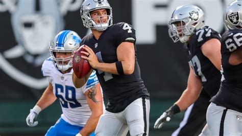 Usa Today Derek Carr Graded As The 20th Best Qb In Nfl