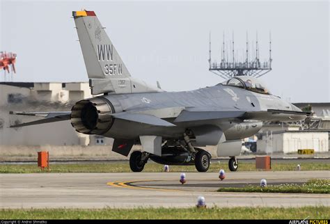 91 0357 Usa Air Force Lockheed Martin F 16cj Fighting Falcon At