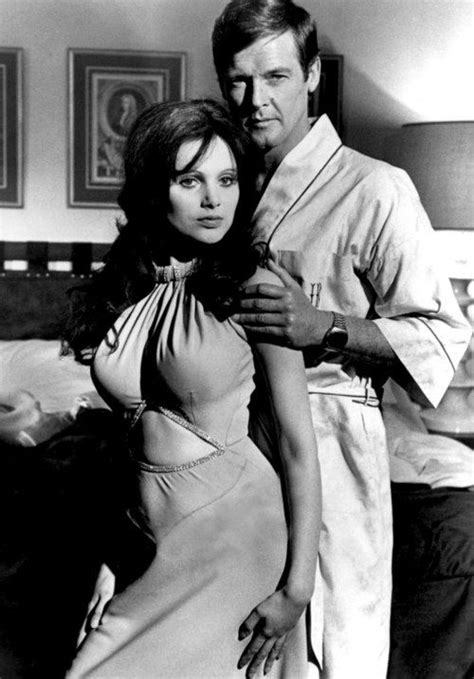 Madeline Smith And Roger Moore In ‘live And Let Die’ 1973 James Bond Girls Best Bond Girls