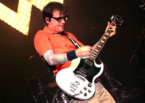 Rivers cuomo (@rivers_cuomo) on tiktok | 419.8k likes. Rivers Cuomo - Musicians Institute Hollywood