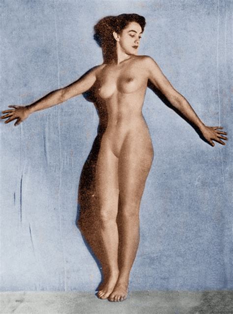 DoloresDelMonte Vintage Nude