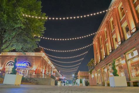 (здесь, здесь) путь двадцать пять. Chattanooga Choo Choo