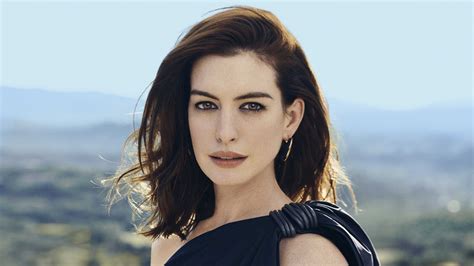 3840x2160 Anne Hathaway 2019 4k Hd 4k Wallpapers Images Backgrounds Photos And Pictures