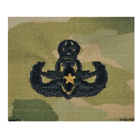 Army Embroidered Badge On Ocp Sew On Explosive Ordnance Disposal Master