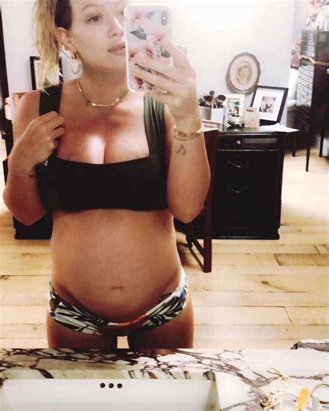 Pregnant Hilary Duff Tells Her Daughter On The Way To Hurry