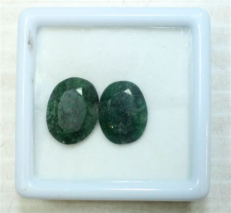 Green Emerald Gemstones 1330ct
