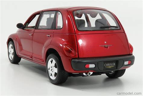 Maisto 31895 Scale 118 Chrysler Pt Cruiser 2005 Red Met