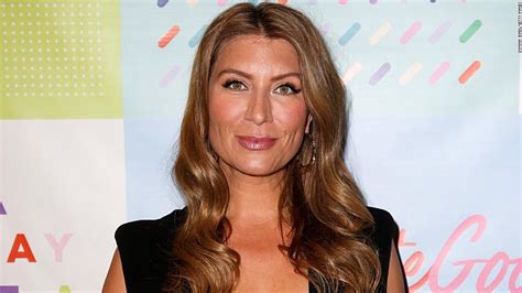 Trading Spaces Alum Genevieve Gorder Advises Home Renovations For