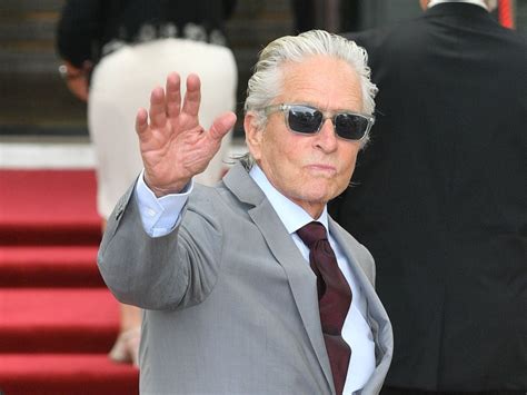 Michael Douglas Pays Tribute To Father Kirk A Year After His Death