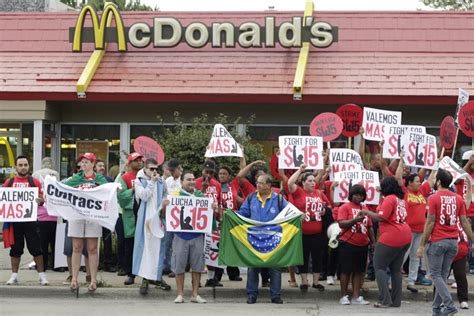 Fast Food Workers In The Us Strike Face Arrests What Progress Have They Made