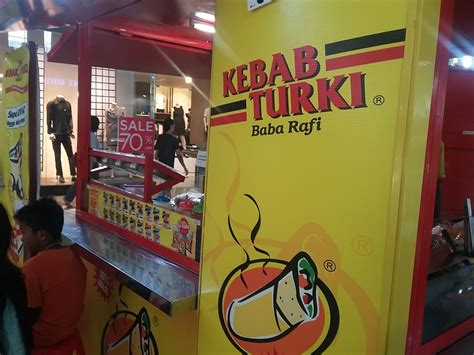 Kebab turki baba rafi (ktbr) merupakan salah satu anak dari perusahaan baba rafi indonesia. BLOG IRWANTO: BELI KEBAB TURKI DI MCM (Maluku City MALL) AMBON