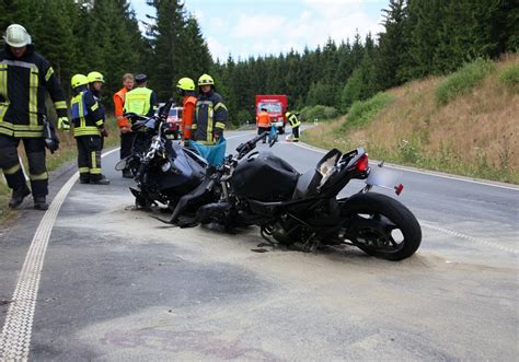 Tödlicher Motorradunfall mit zwei schwer Verletzten | regionalHeute.de