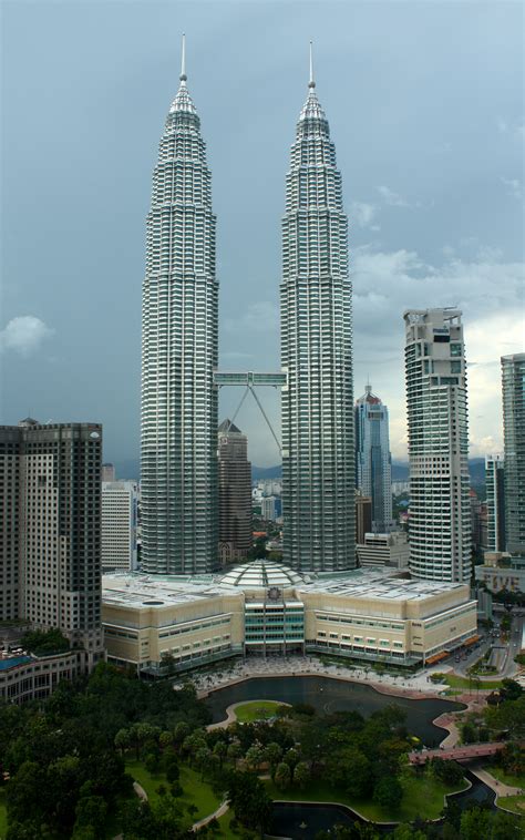 What others said about the petronas twin towers. File:Petronas Towers, Kuala Lumpur (3321472593).jpg ...