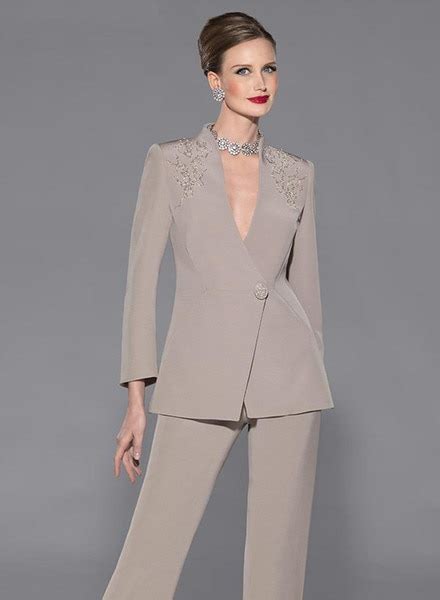 2018 New Fashion Elegant Mother Of Bride Pant Suits Long Sleeves Two