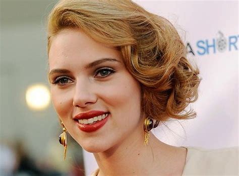 Scarlett Johansson Talks Nude Photos Celeb Hacker Pleads Not Guilty