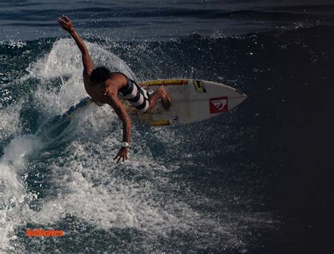 BALI SURF & WEATHER REPORT 18th March 2021