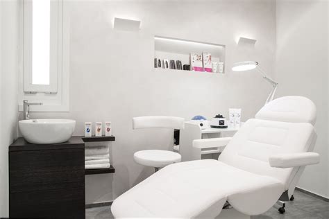 Home Beauty Salon Beauty Salon Design Beauty Salon Interior Beauty Salon Decor Spa Interior