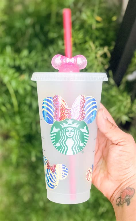 Check spelling or type a new query. Minnie Conchas Tumbler Starbucks Cold Cup Starbucks cup | Etsy | Starbucks cups, Disney cups ...