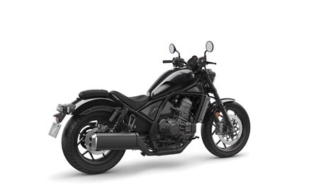 It's offered in metallic black and bordeaux red metallic, and honda on sale now, and scheduled to reach showrooms in january 2021, the honda rebel 1100 carries a base price of $9,749 including a. 2021 Honda CMX1100 Rebel, the metric cruiser returns Honda ...