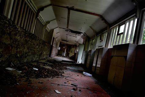 15 Of The Worlds Creepiest Abandoned Asylums