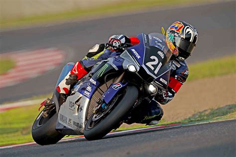 Motorcycle is a yamaha r1 world endurance champion bu gmt94 team. Yamaha YZF-R1 แกร่งสุด! คว้าชัย Suzuka Endurance 8 ชั่วโมง ...