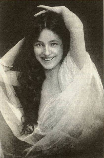 even in the future nothing works — evelyn nesbit 1902 old portraits evelyn nesbit old