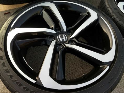 19 Honda Accord Sport 2021 Oem Black Machined Wheels And Goodyear