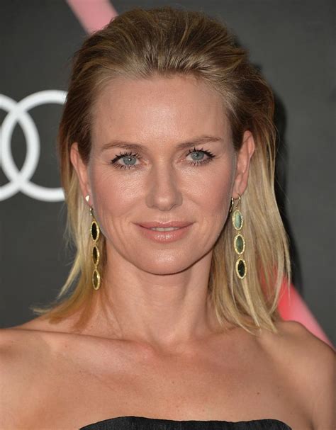 ♠ Naomi Watts Celebrities Actress Down Hairstyles Naomi Watts