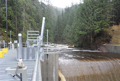 Federal Bill Would Smooth Way For Small Dams Hydropower Knkx