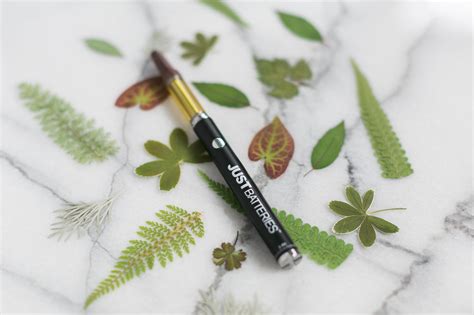 Doesn't taste like much, i can warm it into a liquid and just drink it straight no problem. 2020'S Top CBD Vape Oil And Best CBD Vape Oil Pens