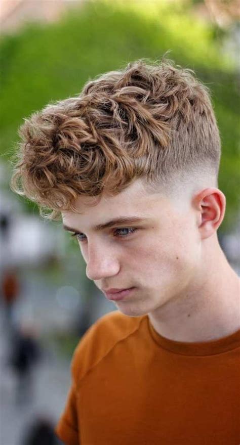20 Messy Hairstyles For The Youthful And Playful Men